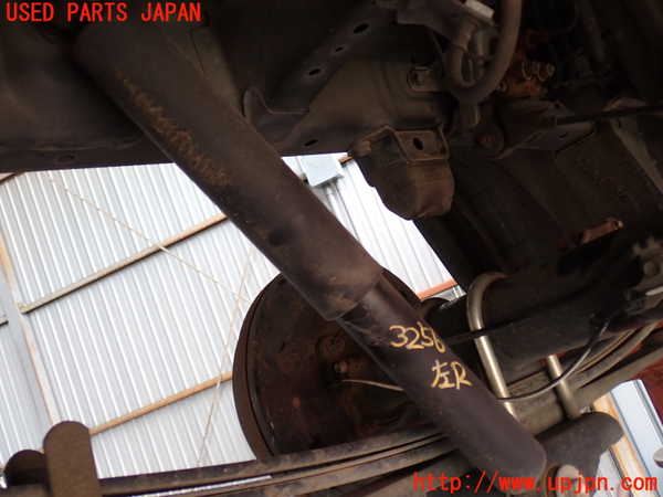 2UPJ-32565075]ハイエースバン200系(KDH206V)左リアショックアブソーバー 中古_m0001.jpg