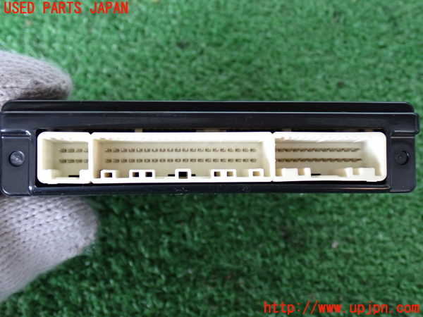 2UPJ-32566147]ハイエースバン200系(KDH206V)コンピューター2 中古_m0002.jpg