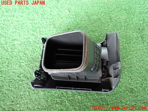 2UPJ-32567526]ハイエースバン200系(KDH206V)エアコン吹き出し口1 (右) 中古_m0004.jpg