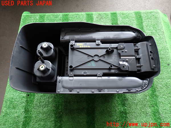 2UPJ-32567540]ハイエースバン200系(KDH206V)センターコンソール 中古_m0005.jpg