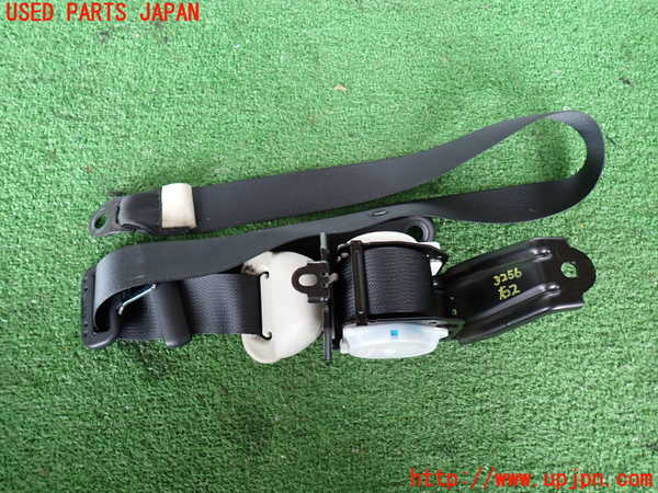 2UPJ-32567155]ハイエースバン200系(KDH206V)右2列目シートベルト 中古_m0001.jpg