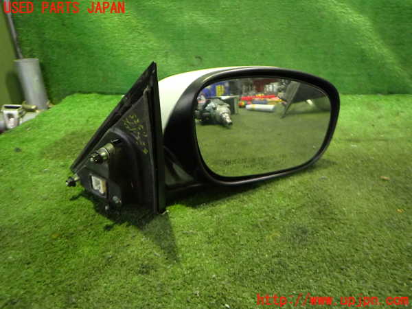2UPJ-32571210]クライスラー・300C(LX57-)右ドアミラー 中古_m0002.jpg