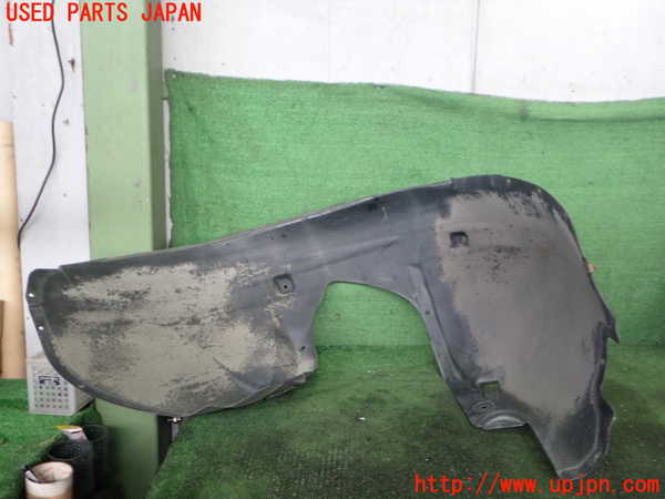 2UPJ-32571090]クライスラー・300C(LX57-)右前フェンダーライナー 中古_m0001.jpg