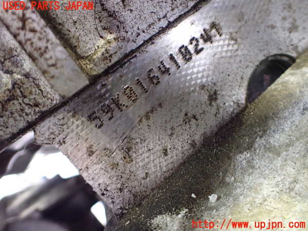 2UPJ-32572010]クライスラー・300C(LX57-)エンジン 5 中古_m0003.jpg