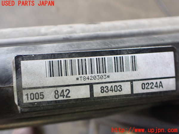 2UPJ-32572321]クライスラー・300C(LX57-)ラジエーター1 中古_m0003.jpg