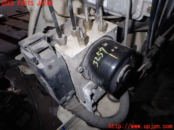 2UPJ-32574040]クライスラー・300C(LX57-)ABSアクチュエーター 中古_m0001.jpg