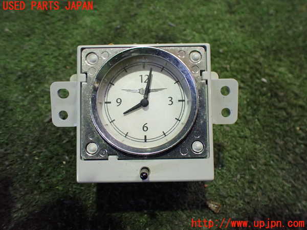 2UPJ-32577850]クライスラー・300C(LX57-)時計 中古_m0001.jpg