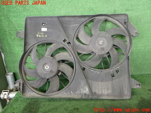 2UPJ-32576836]クライスラー・300C(LX57-)電動ファン1 中古_m0001.jpg