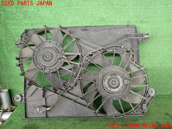2UPJ-32576836]クライスラー・300C(LX57-)電動ファン1 中古_m0002.jpg