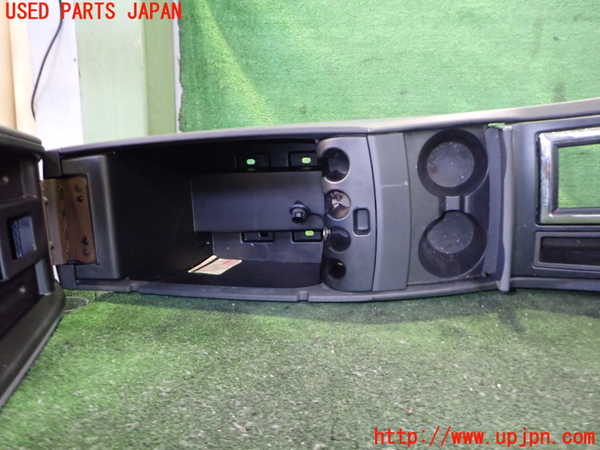 2UPJ-32577540]クライスラー・300C(LX57-)センターコンソール 中古_m0004.jpg