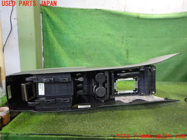 2UPJ-32577540]クライスラー・300C(LX57-)センターコンソール 中古_m0005.jpg