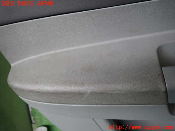 2UPJ-32571264]クライスラー・300C(LX57-)左前ドア内張り 中古_m0003.jpg