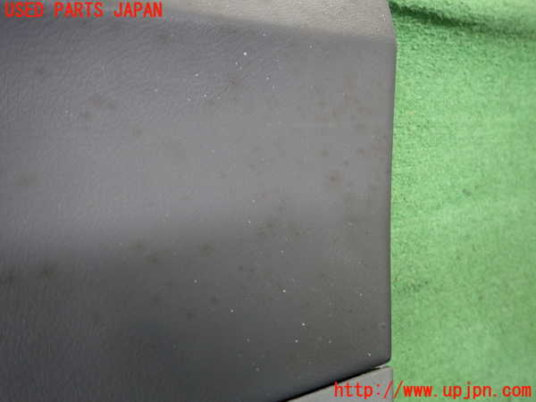 2UPJ-32571294]クライスラー・300C(LX57-)右後ドア内張り 中古_m0002.jpg