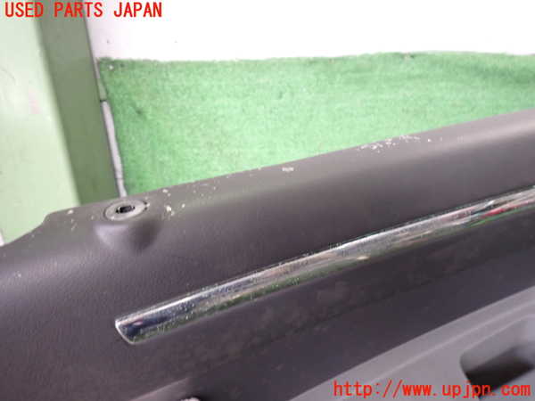 2UPJ-32571324]クライスラー・300C(LX57-)左後ドア内張り 中古_m0002.jpg