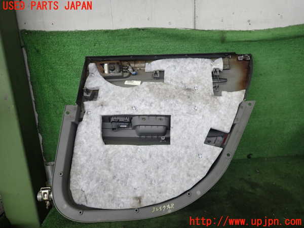 2UPJ-32571324]クライスラー・300C(LX57-)左後ドア内張り 中古_m0004.jpg