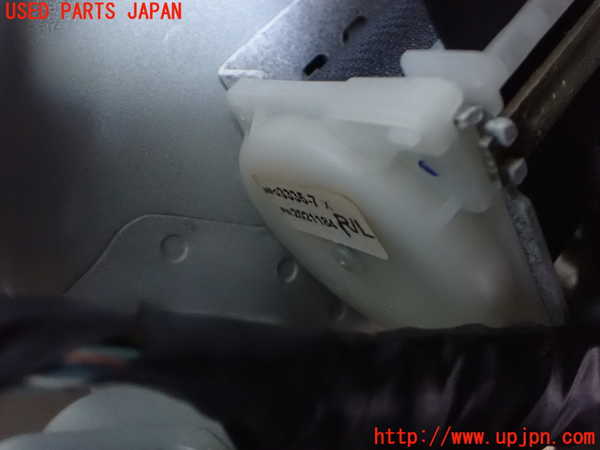 2UPJ-32577185]クライスラー・300C(LX57-)左2列目シートベルト 中古_m0002.jpg