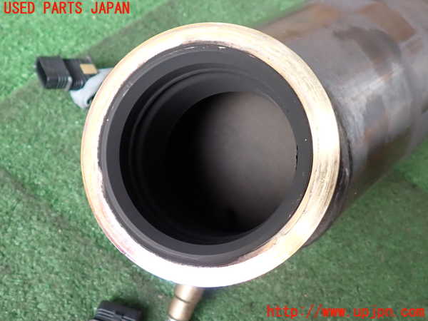 2UPJ-32582661]BMW 535i(FR35)触媒1 中古_m0003.jpg