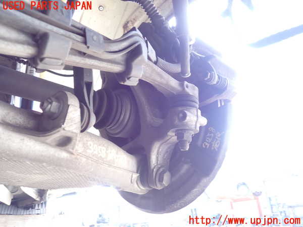 2UPJ-32584300]BMW 535i(FR35)右リアナックルハブ 中古_m0002.jpg