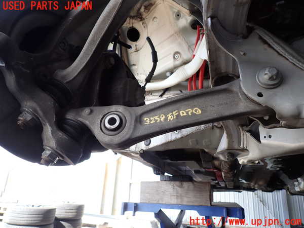 2UPJ-32585176]BMW 535i(FR35)右フロントロアアーム1 中古_m0001.jpg