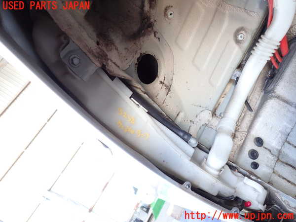 2UPJ-32586791]BMW 535i(FR35)ウォッシャータンク1 中古_m0001.jpg