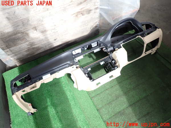 2UPJ-32587505]BMW 535i(FR35)ダッシュボード 中古_m0001.jpg