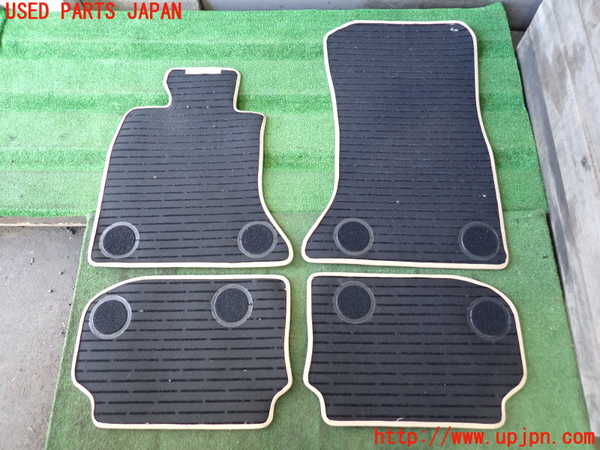 2UPJ-32587800]BMW 535i(FR35)フロアマット 中古_m0002.jpg