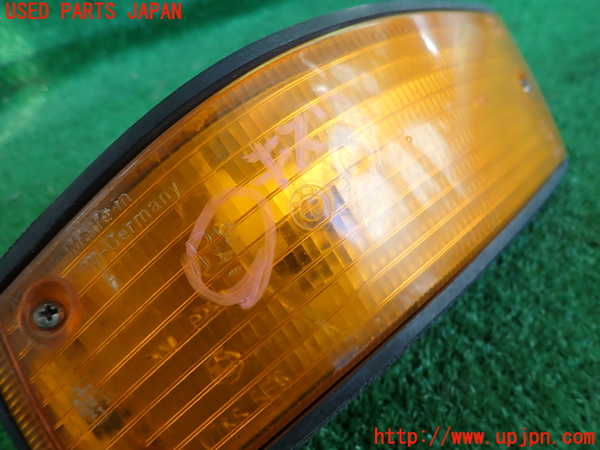 2UPJ-32591150]BMW 520i (E28)(不明)右コーナーランプ 中古_m0002.jpg