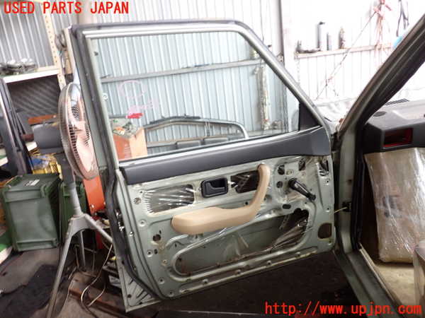 2UPJ-32591260]BMW 520i (E28)(不明)左前ドア (43R-001027 M102) 中古_m0004.jpg