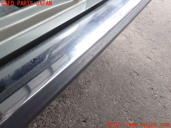 2UPJ-32591610]BMW 520i (E28)(不明)リアバンパー 中古_m0004.jpg
