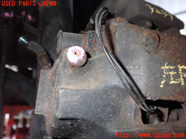 2UPJ-32594085]BMW 520i (E28)(不明)左フロントキャリパー 中古_m0002.jpg