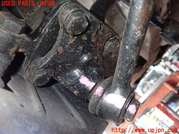 2UPJ-32595176]BMW 520i (E28)(不明)右フロントロアアーム1 中古_m0002.jpg