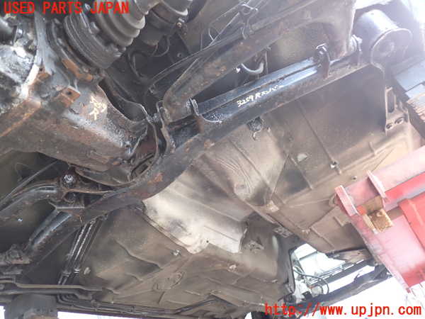 2UPJ-32595295]BMW 520i (E28)(不明)リアメンバー 中古_m0001.jpg