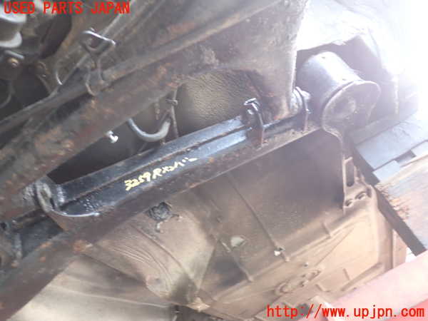 2UPJ-32595295]BMW 520i (E28)(不明)リアメンバー 中古_m0002.jpg