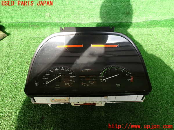 2UPJ-32596170]BMW 520i (E28)(不明)スピードメーター 中古_m0001.jpg