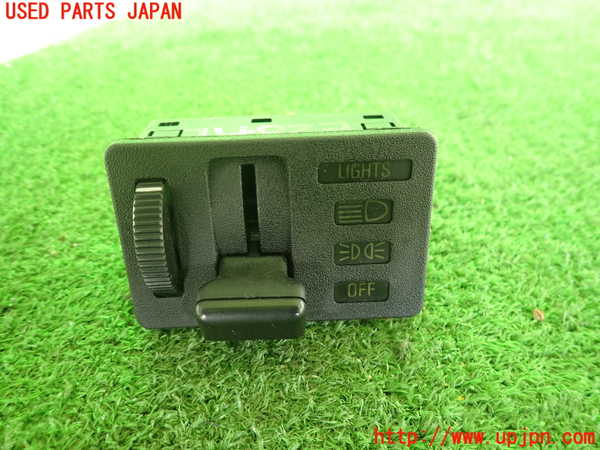 2UPJ-32596285]BMW 520i (E28)(不明)ライトスイッチ 中古_m0001.jpg