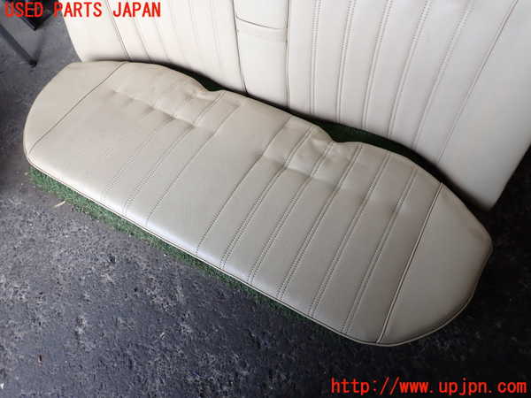 2UPJ-32597385]BMW 520i (E28)(不明)リアシート 中古_m0003.jpg