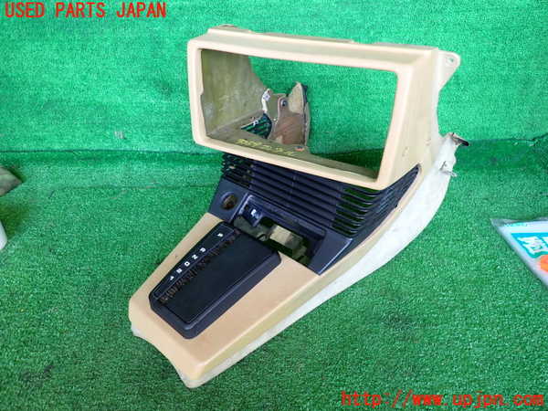 2UPJ-32597549]BMW 520i (E28)(不明)コンソール 中古_m0001.jpg