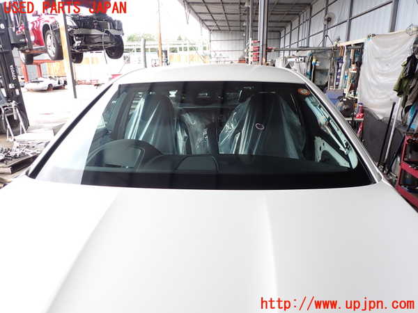 2UPJ-32601195]BMW アクティブハイブリッド5(AH5)(FZ35)(F10)フロントガラス 中古(43R-001622 M1246)_m0001.jpg