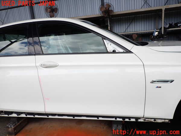 2UPJ-32601230]BMW アクティブハイブリッド5(AH5)(FZ35)(F10)右前ドア 中古(43R-00050 M62)_m0001.jpg