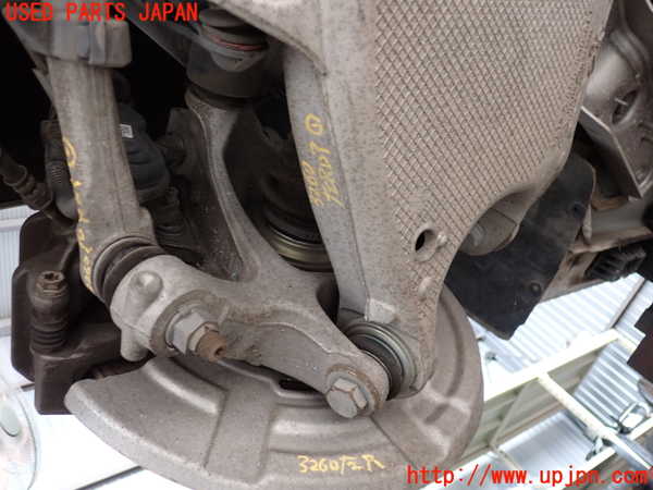 2UPJ-32604305]BMW アクティブハイブリッド5(AH5)(FZ35)(F10)左リアナックルハブ 中古_m0001.jpg