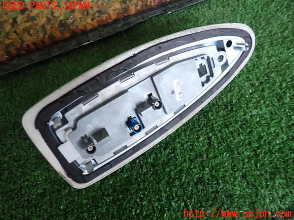 2UPJ-32606550]BMW アクティブハイブリッド5(AH5)(FZ35)(F10)アンテナ 中古_m0004.jpg