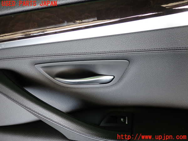 2UPJ-32601294]BMW アクティブハイブリッド5(AH5)(FZ35)(F10)右後ドア内張り 中古_m0002.jpg