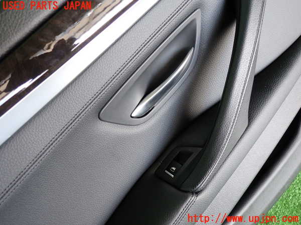 2UPJ-32601324]BMW アクティブハイブリッド5(AH5)(FZ35)(F10)左後ドア内張り 中古_m0002.jpg