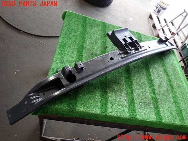 2UPJ-32621014]ジープ・グランドチェロキー(WK36T)フロントバンパーホースメント 中古_m0001.jpg