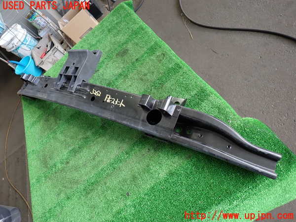 2UPJ-32621014]ジープ・グランドチェロキー(WK36T)フロントバンパーホースメント 中古_m0002.jpg