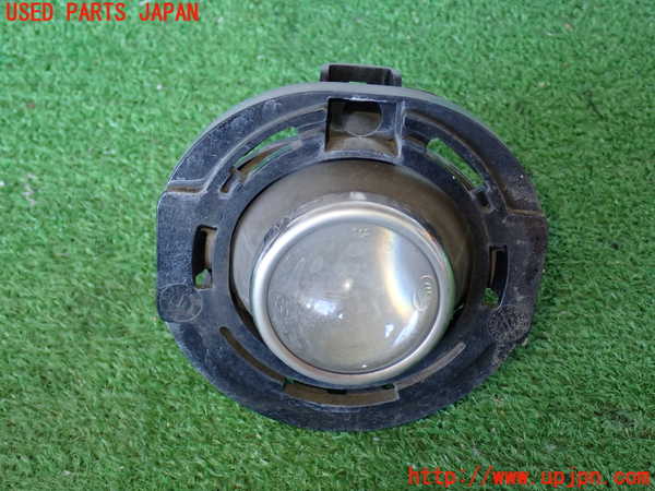 2UPJ-32621180]ジープ・グランドチェロキー(WK36T)右フォグ 中古_m0001.jpg