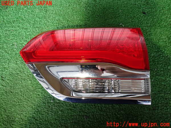 2UPJ-32621550]ジープ・グランドチェロキー(WK36T)右リアフィニッシャー 中古_m0001.jpg