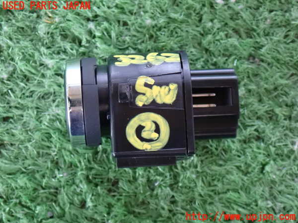 2UPJ-32626307]ジープ・グランドチェロキー(WK36T)スイッチ2 中古_m0002.jpg