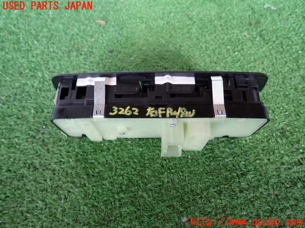 2UPJ-32626240]ジープ・グランドチェロキー(WK36T)右前パワーウィンドウスイッチ 中古_m0002.jpg