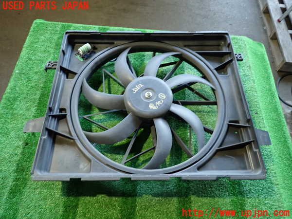 2UPJ-32626836]ジープ・グランドチェロキー(WK36T)電動ファン1 中古_m0003.jpg